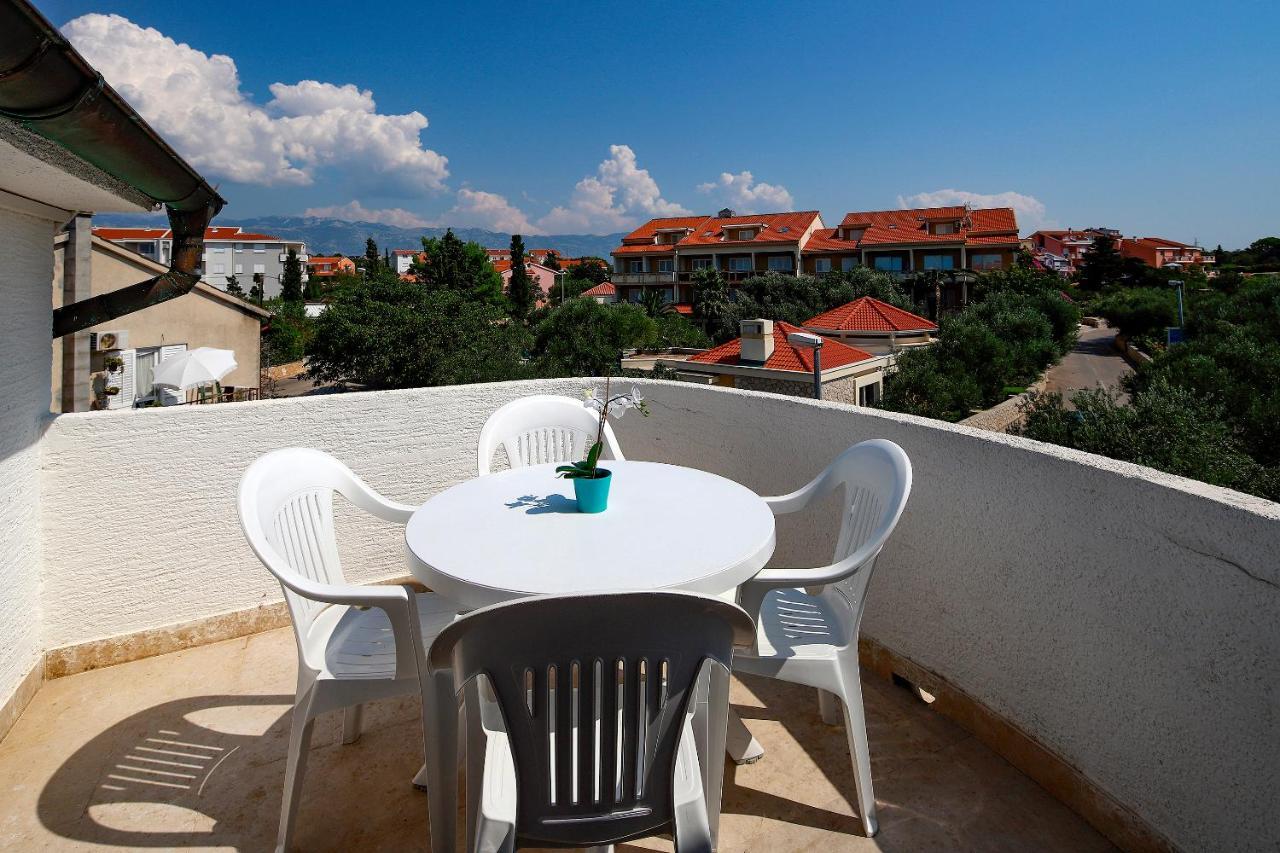 City Pool Apartments Новаля Екстер'єр фото