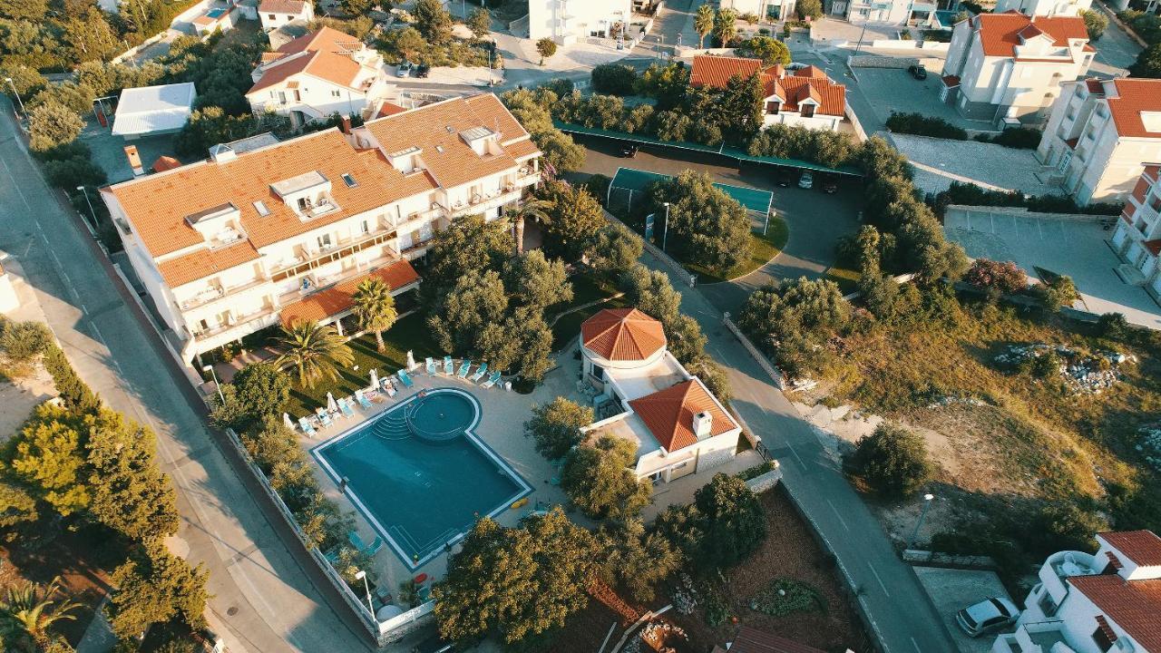 City Pool Apartments Новаля Екстер'єр фото